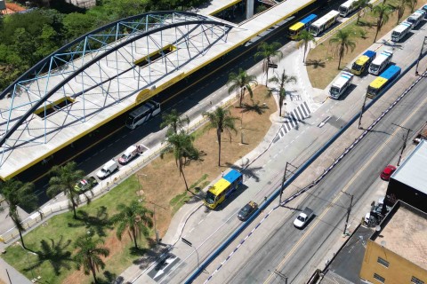 Prefeitura entrega novo acesso do Terminal Pimentas e melhora serviço à população