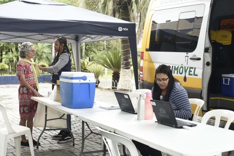 Vacimóvel intensifica vacinação no Centro e em bairros periféricos de Guarulhos
