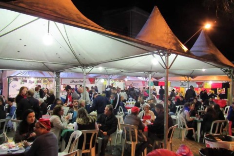 Santuário São Judas Tadeu celebra o Padroeiro com comidas típicas em ambiente familiar