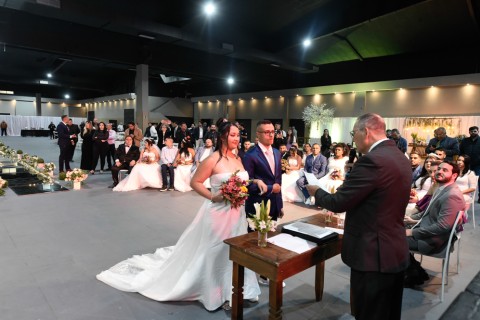 Amor, união e solidariedade marcam o Casamento Comunitário 2025 em Guarulhos
