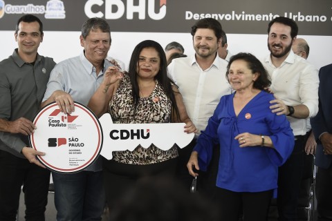 Prefeitura e Governo do Estado entregam mais de 250 unidades habitacionais em Guarulhos