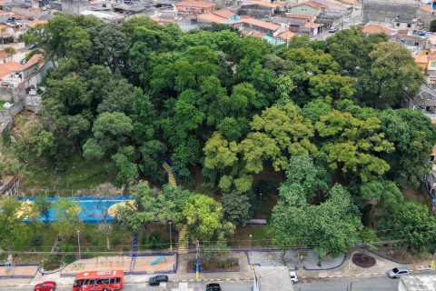 Prefeitura de Guarulhos entrega revitalização de praça no Parque Santo Antônio