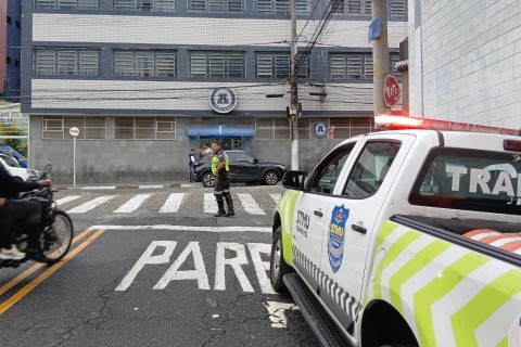 Prefeitura inicia Operação Volta às Aulas para melhorar o trânsito em frente às escolas